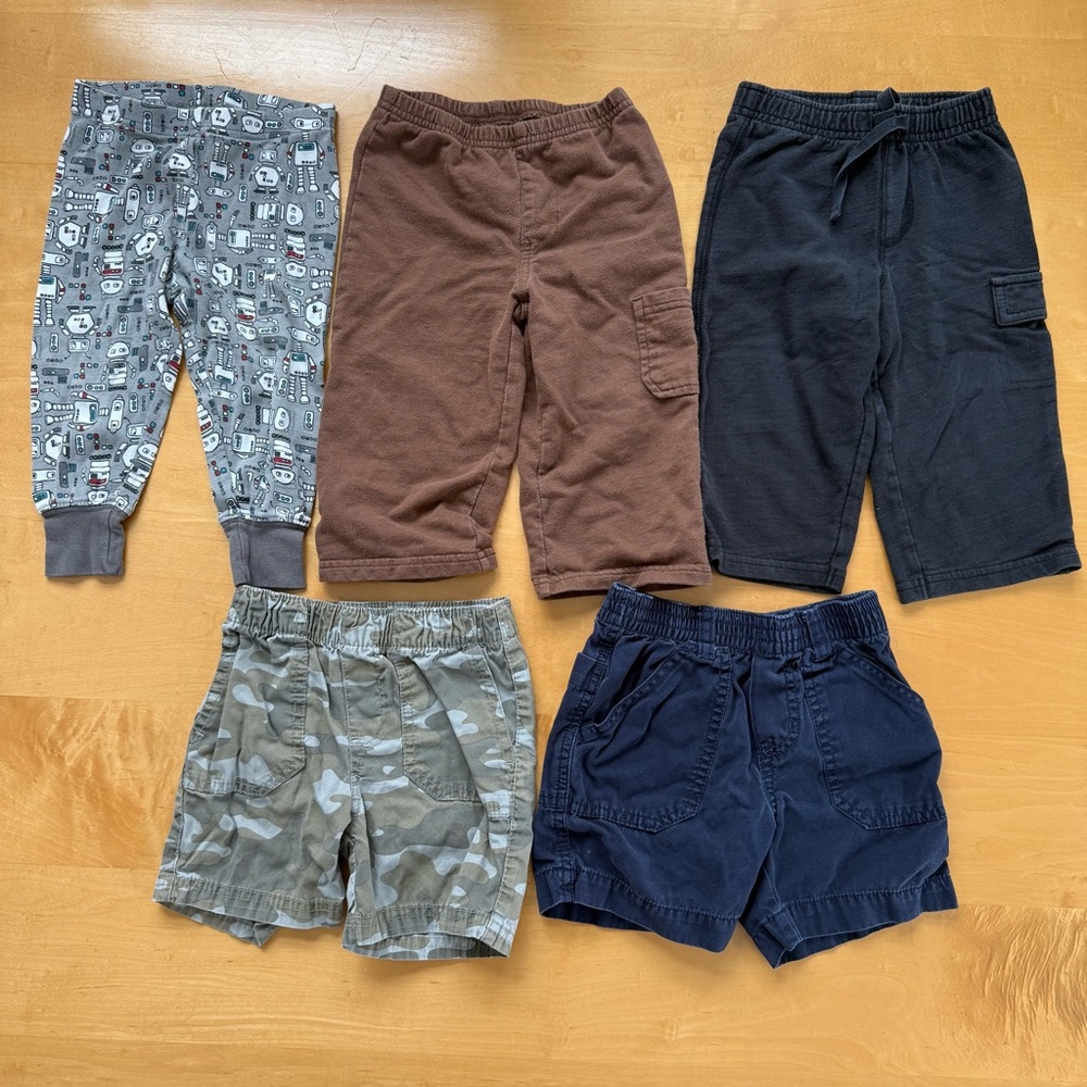 18M Pants (3) and Shorts (2) Set